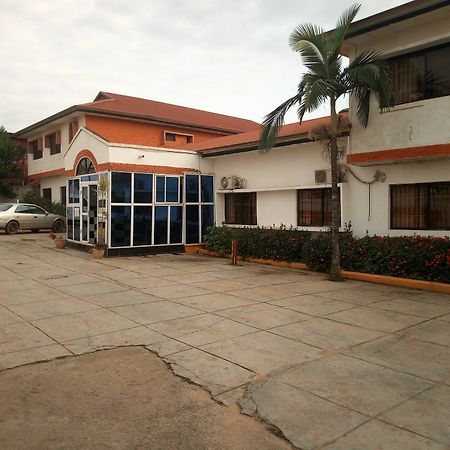 Crown Hotel Ibadán Exterior foto